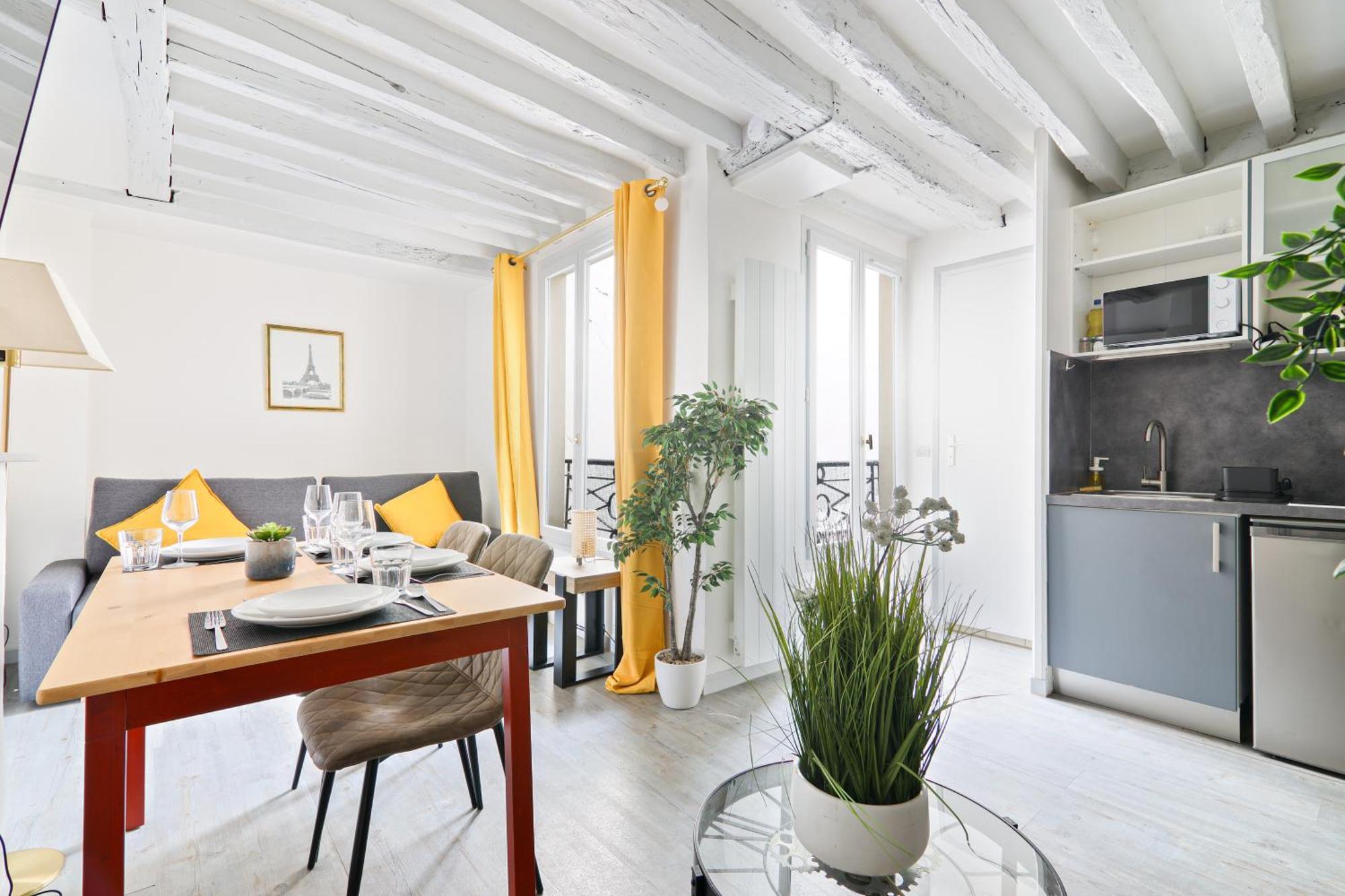 Elegant Quartier Ile Saint Louis Free Netflix Paris