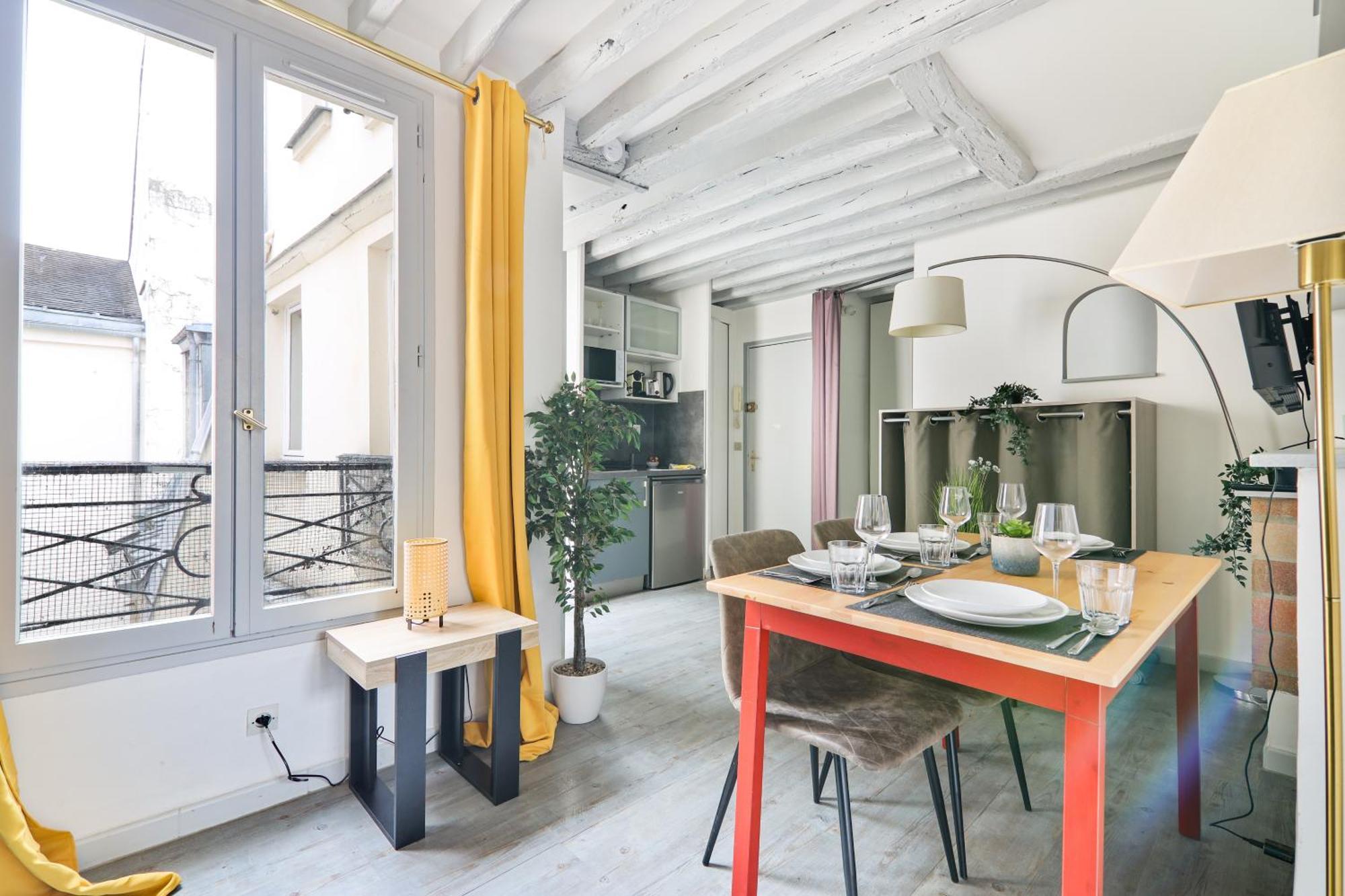 Elegant Quartier Ile Saint Louis Free Netflix Apartment *